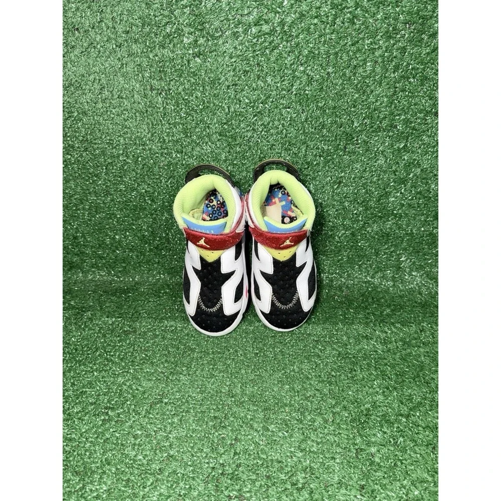 Nike Air Jordan 6 Retro Toddler Size 10C Multicolor Walking Shoe Comfort Sneaker
